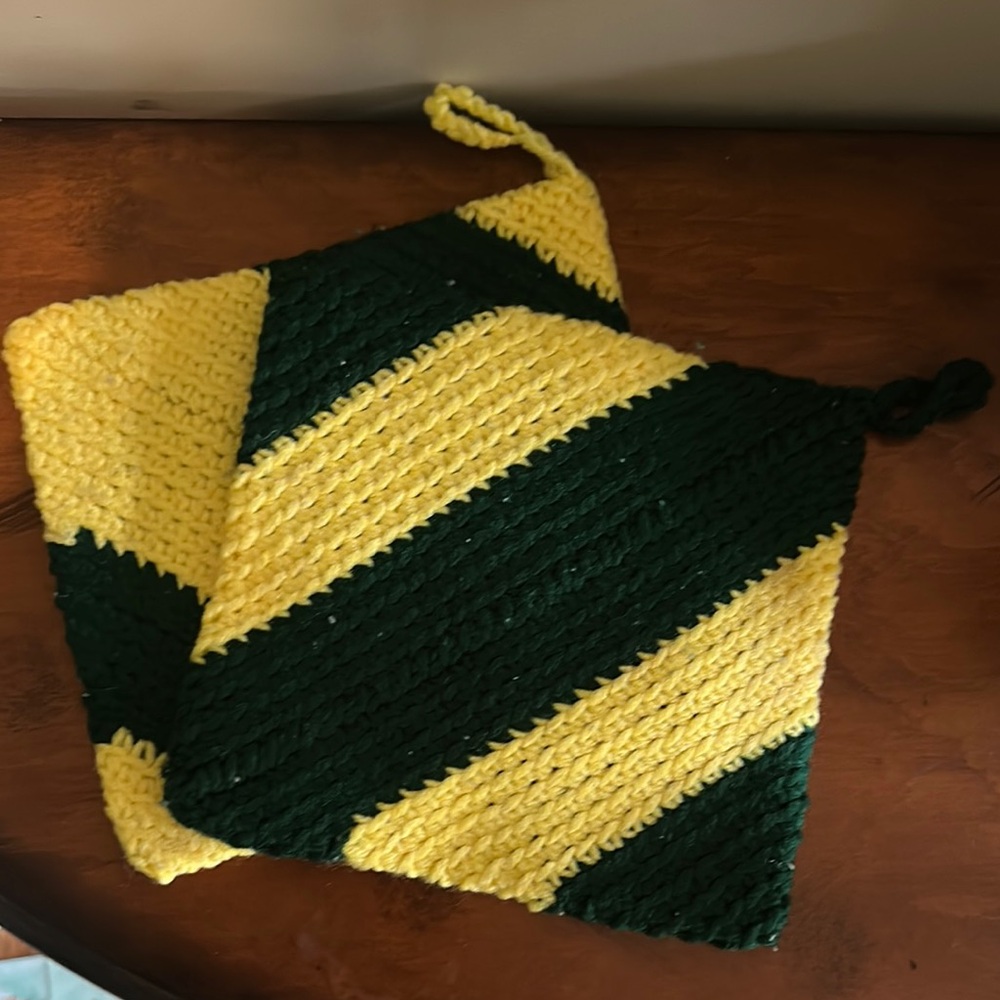 Set of 2 Handmade Crochet Pot Holders!